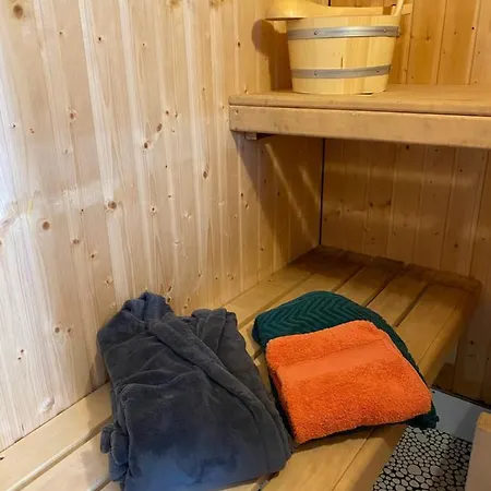 Nest, Opional Mit Sauna Und Whirlpool
